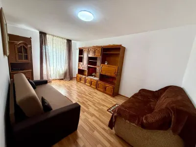 Apartament cu 2 camere decomandat, etaj 2  - Canta - foto 1