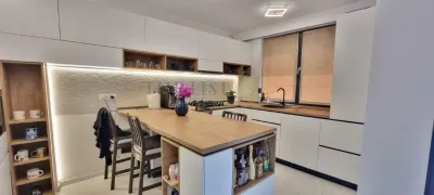 De Vanzare | Vila cu 4 camere | Complex Rezidential Tunari - foto 3