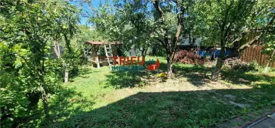 Casă individuală generoasă cu 7 camere și grădină, lângă Cetatea Alba Carolina - foto 21