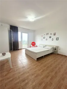 Afacere la cheie - Pensiune 11 camere si 11 bai - Costinesti - foto 3