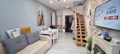 Apartament cu scara interioara de vanzare Cetate - foto 1
