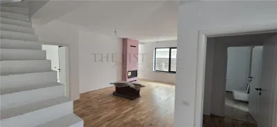De Vanzare | Casa cu 4 camere | Otopeni - foto 2