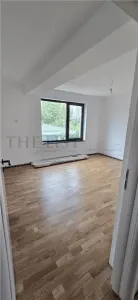 De Vanzare | Casa cu 4 camere | Otopeni - foto 21