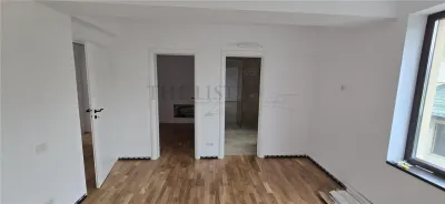 De Vanzare | Casa cu 4 camere | Otopeni - foto 22