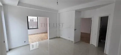 De Vanzare | Casa cu 4 camere | Otopeni - foto 5