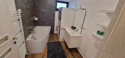 Casa individuala la asfalt, mobilata si utilata - foto 11