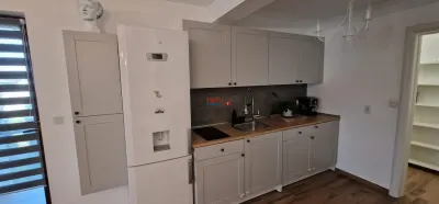 Casa individuala la asfalt, mobilata si utilata - foto 6