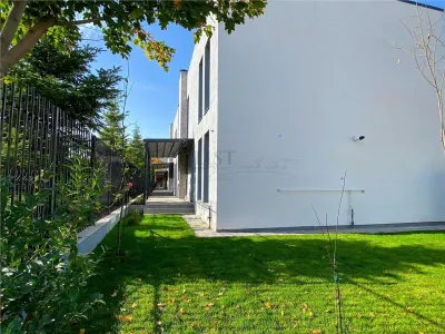 De Vanzare | Vila cu 5 camere | Pipera - foto 3