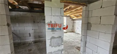 Casa de vanzare la rosu cu 1500 mp teren - foto 10