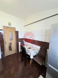 Apartament 2 camere semidecomandat, KM 4 -5 - foto 10