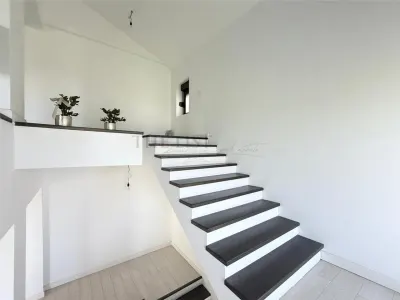 Casa cu 6 Camere | Proprietate Premium | PETRACHIOAIA - foto 15