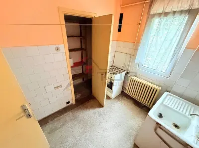 Apartament 3 camere semidecomandat, Podu Ros - Salubris - foto 8