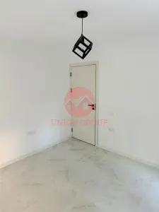 Spatiu Comercial Stradal, cu Vad, Renovat Complet - foto 8