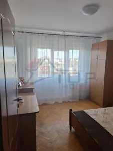 Etaj intermediar, 3 camere decomandat zona Mircea cel Batran - foto 2