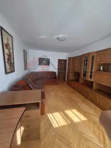 Etaj intermediar, 3 camere decomandat zona Mircea cel Batran - foto 4