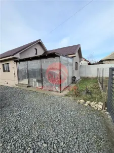 Casa 4 Camere cu Teren in Proprietate la Corbu - foto 16