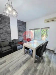 Vila 3 Nivele cu Spatiu Comercial Str. Cuza Voda - foto 2