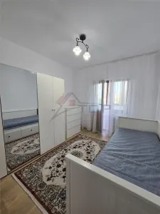 Zimbru - Tigarete, 3 camere decomandat 81mp, bloc din 91 - foto 13