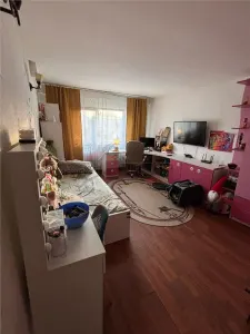 Apartament 3 camere decomandat- Nicolina - foto 3