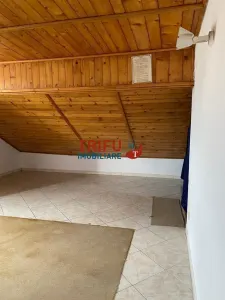 Apartament 4 camere cu scara interioara de vanzare zona Centru - foto 7