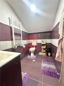 Liniste, Spatiu si Confort - Casa Mobilata si Utilata in Poiana - foto 22