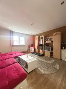 Casa din Caramida, Amprenta 80 mp si Teren 215 mp, Lumina - foto 2