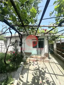 Casa din Caramida, Amprenta 80 mp si Teren 215 mp, Lumina - foto 19
