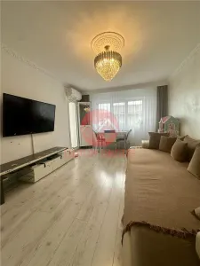 Apartamente 3 Camere Decomandat, Etaj 2, Zona KM 5 - Constanta