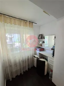 Apartament 3 Camere, Spatios, Parter, Zona Far - foto 17