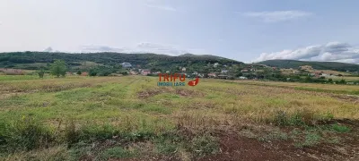 Teren de vanzare 4670 pretabil pentru investitie - foto 1