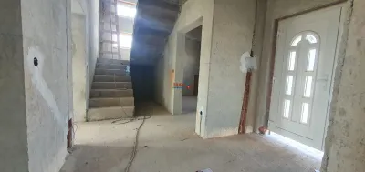 Casa noua de vanzare 5 camere 355 mp teren Micesti - foto 2