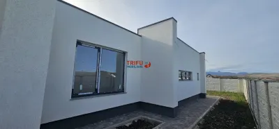 Casa individuala de vanzare 4 camere 2 bai 448mp teren - Alba Iulia