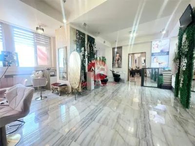 Spatiu Comercial Imens, cu Vad, Zona ICIL - foto 4