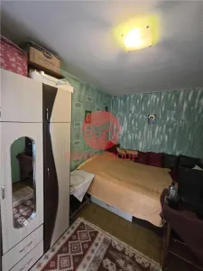 Apartament 3 Camere, Semidecomandat, Zona Piata Amzacea, Etaj 2 - foto 5