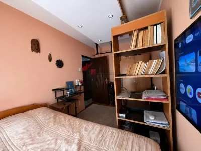 Vanzare apartament 3 camere - Podu Ros - etaj 2 - foto 12