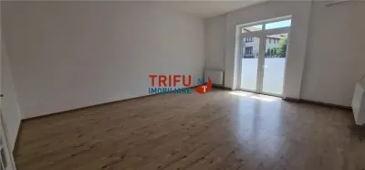 Casa de inchiriat 4 camere zona Centru - foto 12