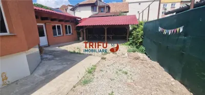 Casa de inchiriat 4 camere zona Centru - foto 4