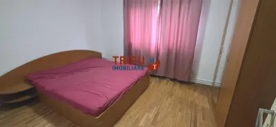 Apartament et. 2, 3 camere, decomandat zona Piata - foto 4