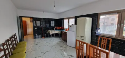Casa deosebita situata Alba-Micesti partea stanga - foto 3