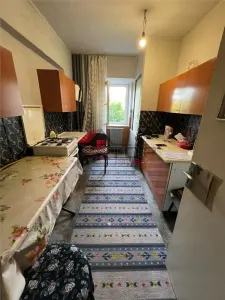 Apartament 3 camere 2 bai - bloc din 1986 - foto 2
