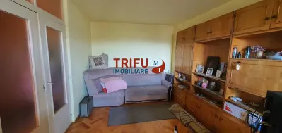 Apartament, 3 camere, 2 balcoane inchise, decomandat - Alba Iulia