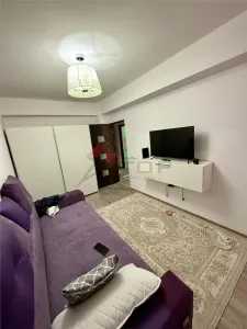 Etaj 2 - Galata Platoul Insorit, apartament cu 2 camere decomandat cu geam la baie si loc de parcare subteran intabulat - foto 2