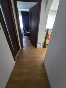 Mircea cel Batran, 3 camere decomandat, geam la baie, etaj intermediar - foto 6