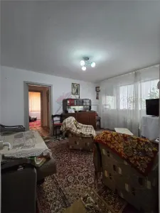 Etaj 2 - Tatarasi Flora, 2 camere modelul mare cu geam la baie - Iasi