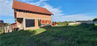 Casa la rosu S+P+M toate utilitatile de vanzare Alba Micesti - foto 4