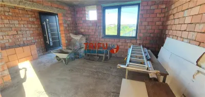 Casa la rosu S+P+M toate utilitatile de vanzare Alba Micesti - foto 8