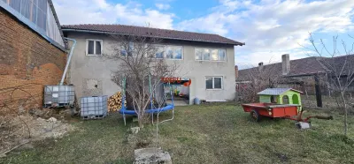 Casa de vanzare cu functiuni multiple in Petresti - foto 11