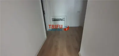 Apartament de vanzare 3 camere cu scara interioara - foto 11