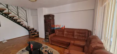 Apartament cu scara interioara 3 camere Centru - foto 3