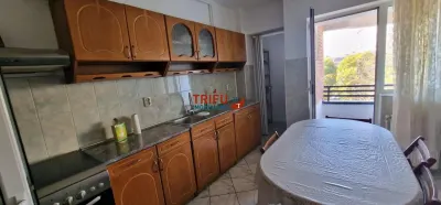 Apartament cu scara interioara 3 camere Centru - foto 4